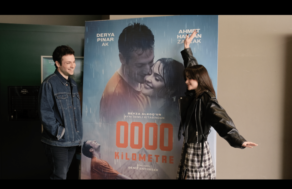 0000 Kilometre filminin oyuncuları saatlerce fotoğraf çektirdiler!