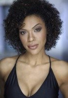 Alvina August