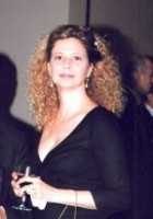 Aşkım Özbek