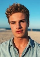 Brady Tutton