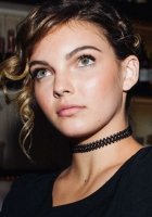 Camren Bicondova