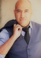Carlos Flores