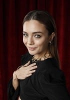 Damla Sönmez