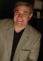 Dan Lauria