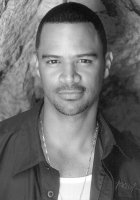 Dondre Whitfield