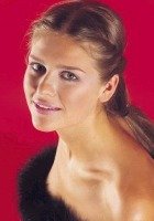 Duygu Dikmenoğlu
