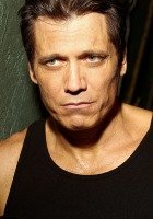 Holt McCallany