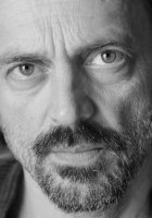 Jacek Koman