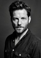Jamie Bamber