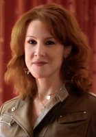 Janet Tamaro