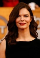 Jeanne Tripplehorn