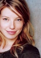 Joanna Douglas