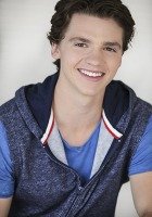 Joel Courtney