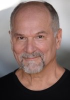 John Kapelos