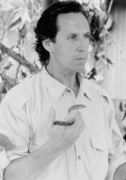 Jonathan Hyde