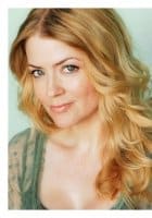 Juliana Dever