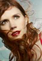 Julie McNiven