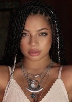 Kiana Ledé