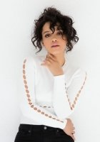 Kiersey Clemons