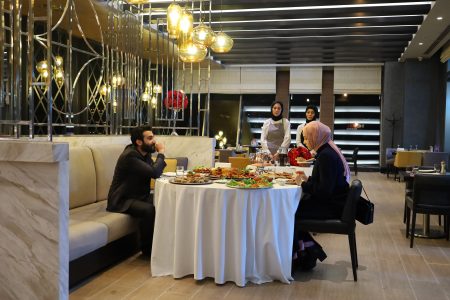 Kızıl Goncalar 12. Bölüm Fotoğrafları