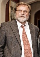 Lars Knutzon