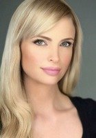 Lindsay Maxwell