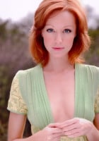 Lindy Booth