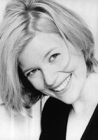 Lucy Akhurst