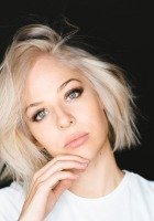 MacKenzie Porter