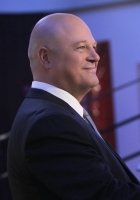Michael Chiklis