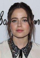 Molly Gordon