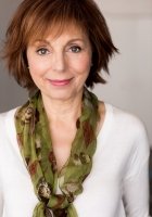 Nancy Linari