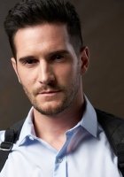 Nick Apostolides