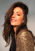 Nina Dobrev