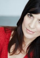 Perrey Reeves