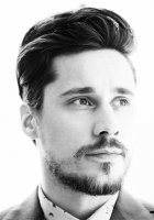 Peter Gadiot