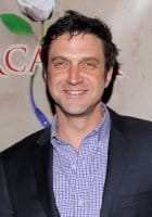 Raúl Esparza