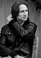 Robert Carlyle