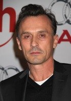 Robert Knepper