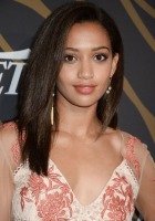 Samantha Logan
