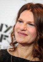Sandra Bernhard