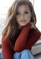 Sarah Jeffery