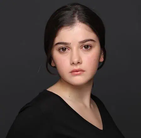 Nehir Çağla Yaşar