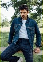 Sean Teale