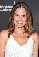 Suzanne Cryer