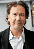 Timothy Hutton