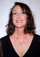 Tress MacNeille