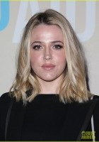 Zoe Lister-Jones