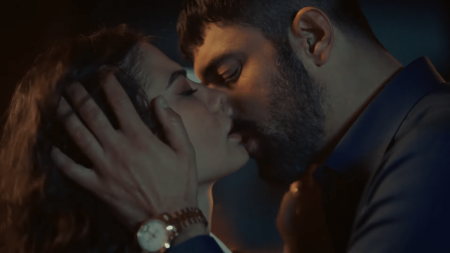 Adım Farah'ın 12. Bölümüne FaHir'in tutku dolu anları damga vurdu!