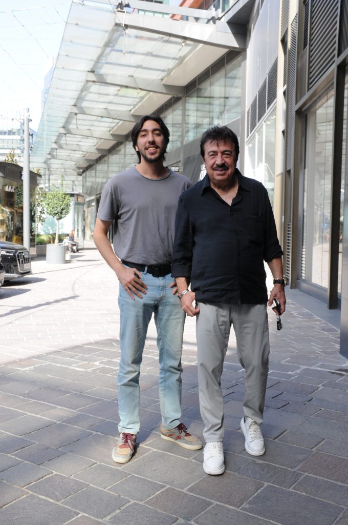 Ahmet Selçuk İlkan, yıllar sonra oğluyla ilk kez görüntülendi! Ahmet Selçuk İlkan